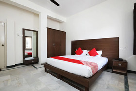 Dsrr Comforts By OYO Rooms