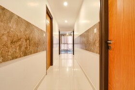Fabexpress Krishna Suites