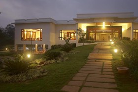 Golden Landmark Resort