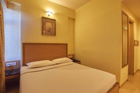Hotel Roopa