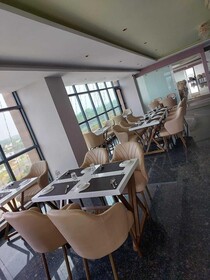 Hotel Yathin