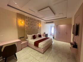 Hotel Yathin