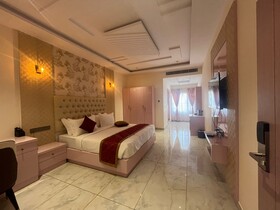 Hotel Yathin