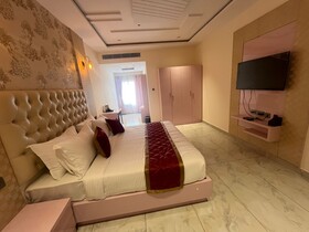 Hotel Yathin