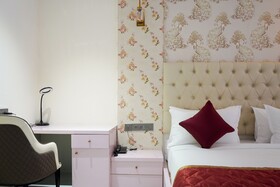 Hotel Yathin