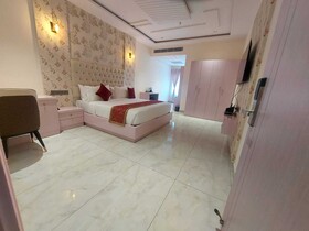 Hotel Yathin