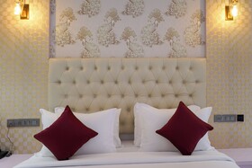 Hotel Yathin