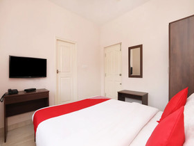 Indra Comforts By OYO Rooms