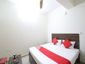Mathura Inn By OYO Rooms
