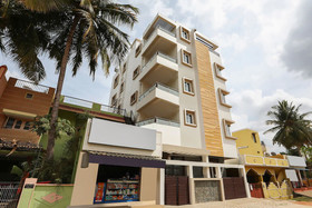 Monisha Residency By OYO Rooms