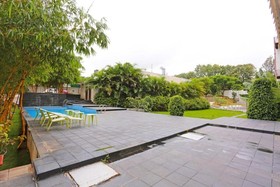 NAMSTAY - The Oasis Hotel