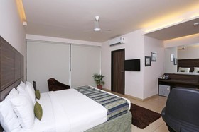 NAMSTAY - The Oasis Hotel