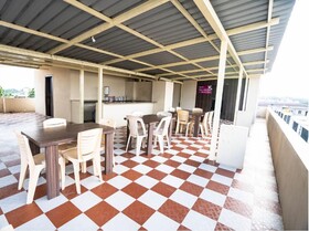 Samasth Rooms And Suites By Ygh