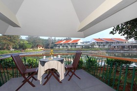 Silent Shores Resort & Spa