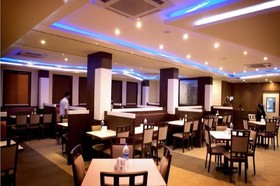 Collection O 50126 Hotel Sk Elegance