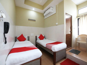 Varadashree Comforts By OYO Rooms