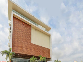 Slv Royal Inn By OYO Rooms