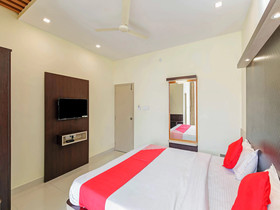 Slv Royal Inn By OYO Rooms