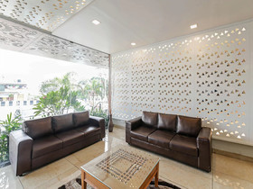 Slv Royal Inn By OYO Rooms