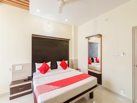 Slv Royal Inn By OYO Rooms