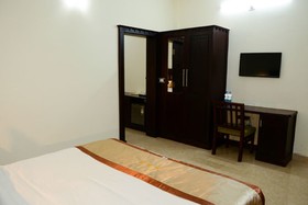 Coorg Cliffs Resorts