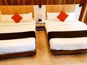 Hotel Keerthana Inn