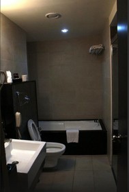 Royal Orchid Central, Shimoga