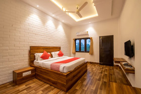Hotel Nandini by OYO Rooms