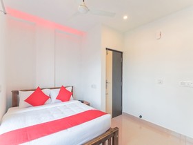 Comfort Inn by OYO