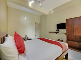 The Mayura Residency By OYO Rooms