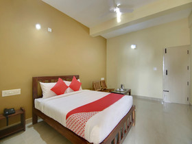 The Mayura Residency By OYO Rooms