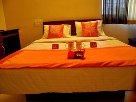7th Heaven By OYO Rooms