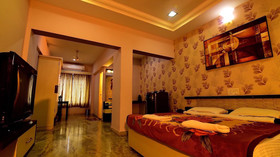 Hotel Ashlesh