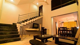 Hotel Ashlesh
