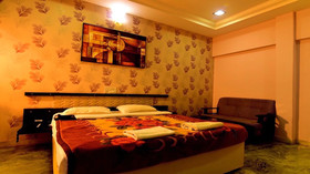 Hotel Ashlesh