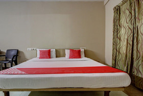 Shambhavi Hotels By OYO Rooms