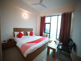 Corporate Villa by OYO Rooms