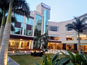 Country Inn & Suites by Radisson Jammu