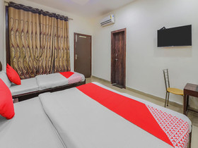 Hotel Superstar by OYO Rooms
