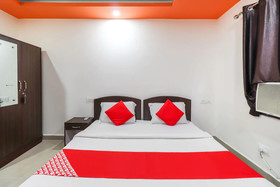Hotel Zeenat by OYO Rooms