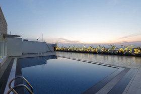 Viraj Sarovar Portico