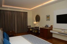 Viraj Sarovar Portico