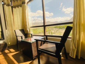 Hotel The White Castle