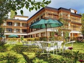 Hotel Caravan Centre