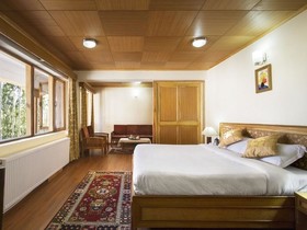 Hotel Caravan Centre