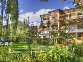 Hotel Caravan Centre