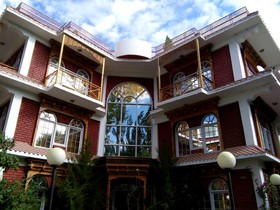 Hotel K2 Continental