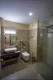 Hotel Karma Residency