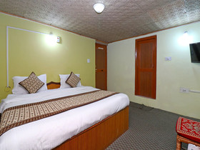 OYO 18416 Hotel Park Palace
