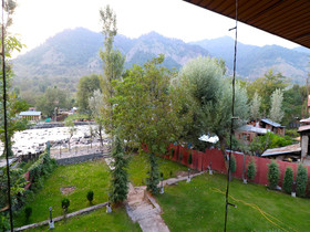 OYO 18416 Hotel Park Palace